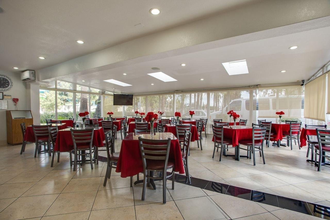 Best Inn & Suites Buena Park Exteriör bild