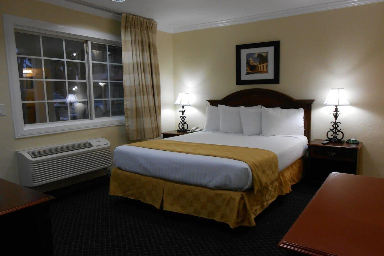 Best Inn & Suites Buena Park Exteriör bild