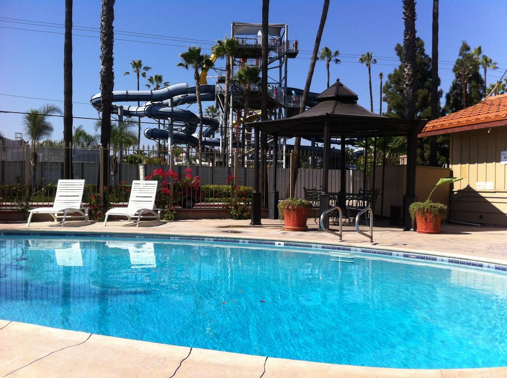 Best Inn & Suites Buena Park Exteriör bild